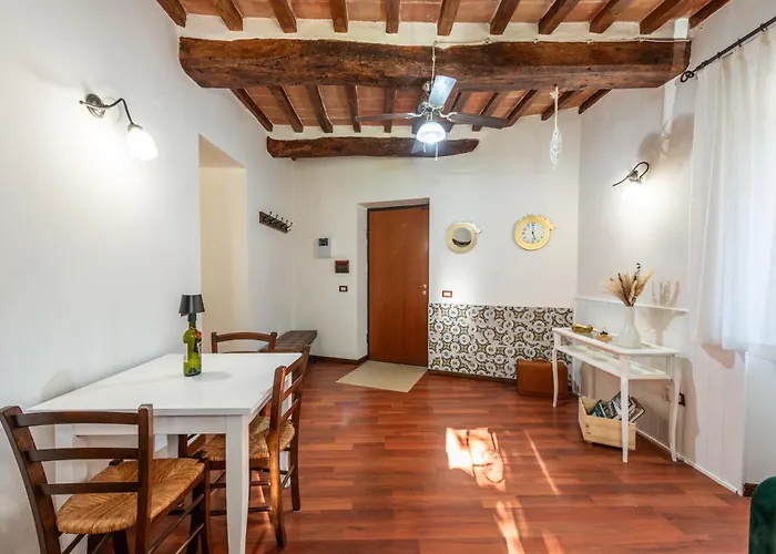 Dimora Di Veggio Casa Elegante E Accogliente Con Parcheggio In Loc *