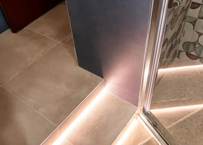 Dimora Di Veggio Casa Elegante E Accogliente Con Parcheggio In Loc *