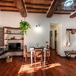 Dimora Di Veggio Casa Elegante E Accogliente Con Parcheggio In Loc