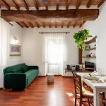 아파트 Dimora Di Veggio Casa Elegante E Accogliente Con Parcheggio In Loc *