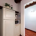 Apartmán Dimora Di Veggio Casa Elegante E Accogliente Con Parcheggio In Loc *