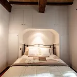 Apartment Dimora Di Veggio Casa Elegante E Accogliente Con Parcheggio In Loc Perugia