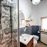 Apartment Dimora Di Veggio Casa Elegante E Accogliente Con Parcheggio In Loc Perugia
