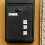 Apartmán Dimora Di Veggio Casa Elegante E Accogliente Con Parcheggio In Loc *