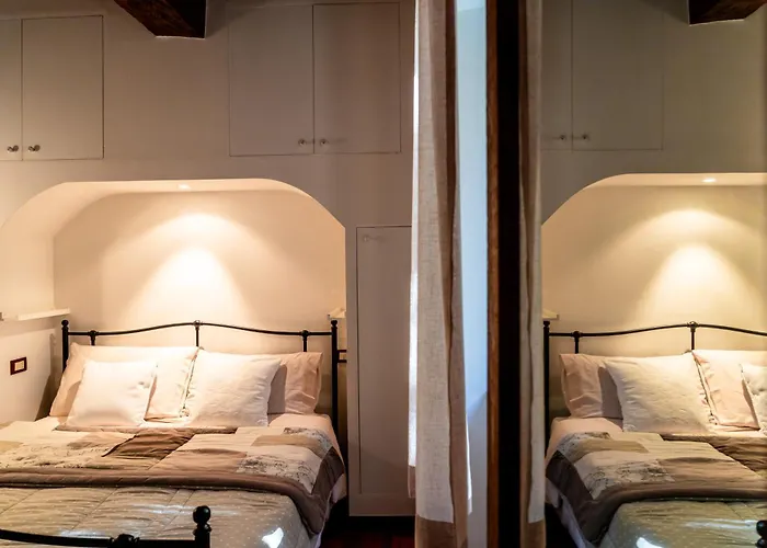 Apartment Dimora Di Veggio Casa Elegante E Accogliente Con Parcheggio In Loc *