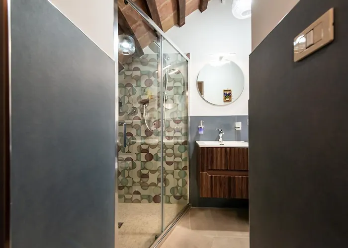 Apartment Dimora Di Veggio Casa Elegante E Accogliente Con Parcheggio In Loc *